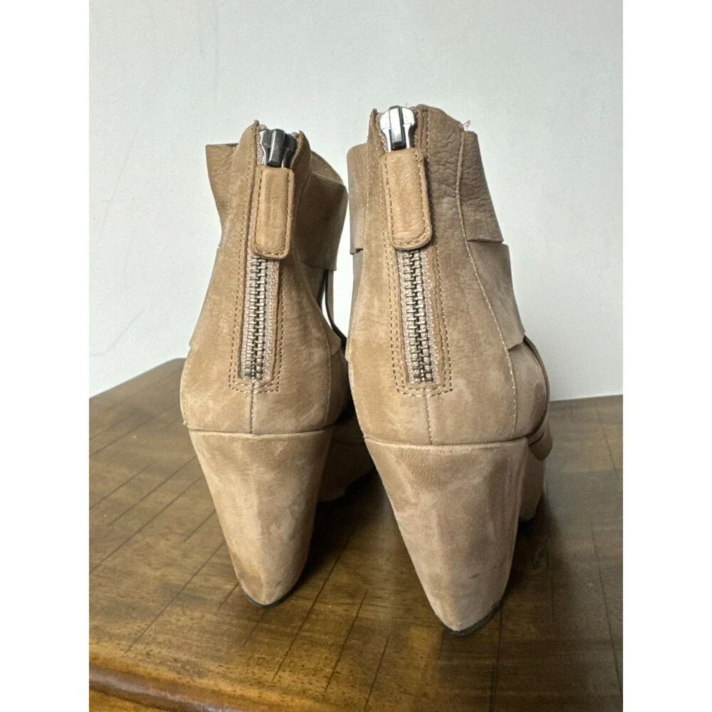 Eileen Fisher Women’s 9 Tan Leather Ankle Boots Wedge Booties Modern Minimalist